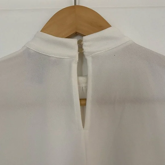 H&M Top - Picture 3 of 4